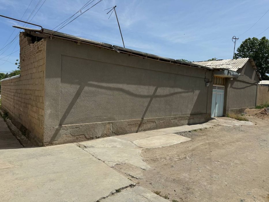 Дом на продажу под бизнес Микрарайон