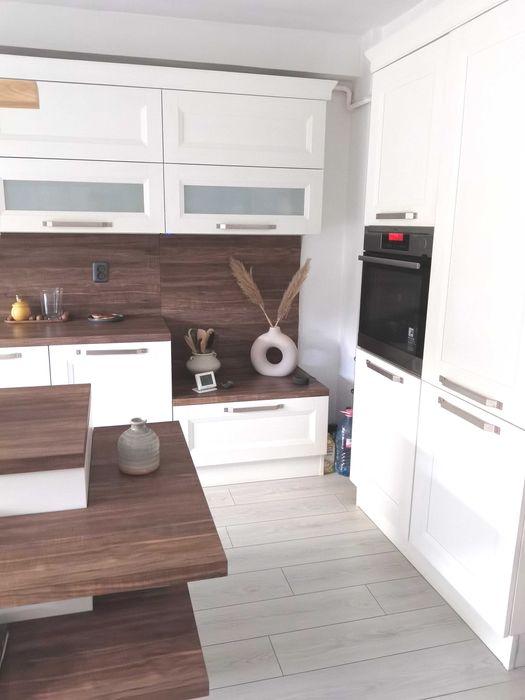 Apartament 3 camere  , constructie 2009   ,  84mp