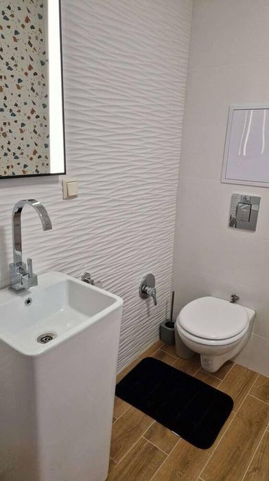 Дава се под наем Тристаен апартамент в Бургас, Сарафово - 125 кв.м за 1275 € - Снимка #6