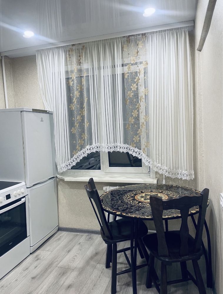 Сдается 1.5 по часовой центральный рынок
