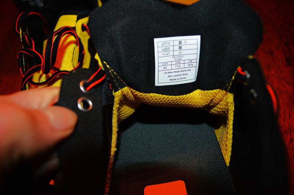 La Sportiva Helios III Yellow/Black