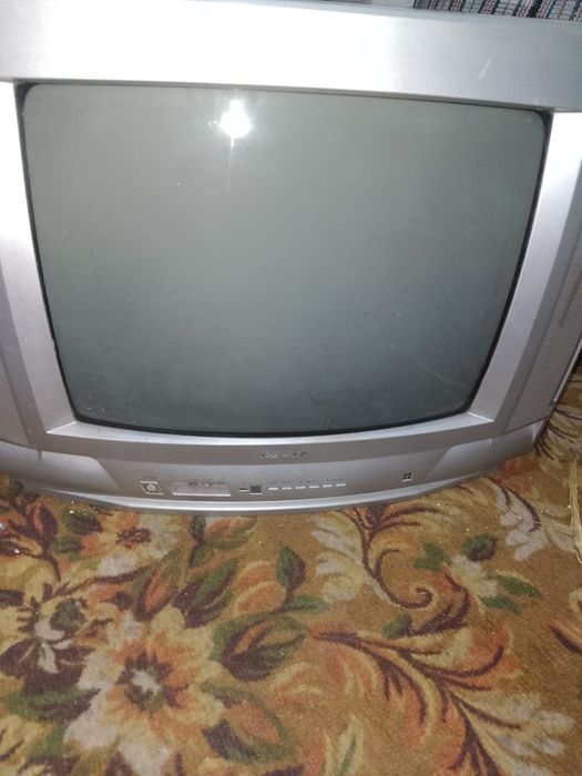 Продаю телевизор