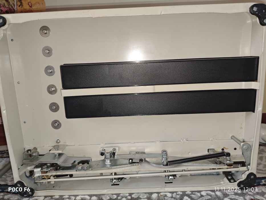 Гильотинный резак для бумаги 868