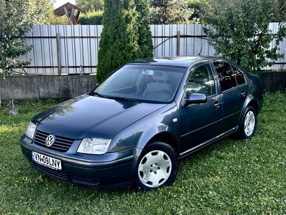 Volkswagen Bora 1.9 tdi climatronic/carte service/131cp