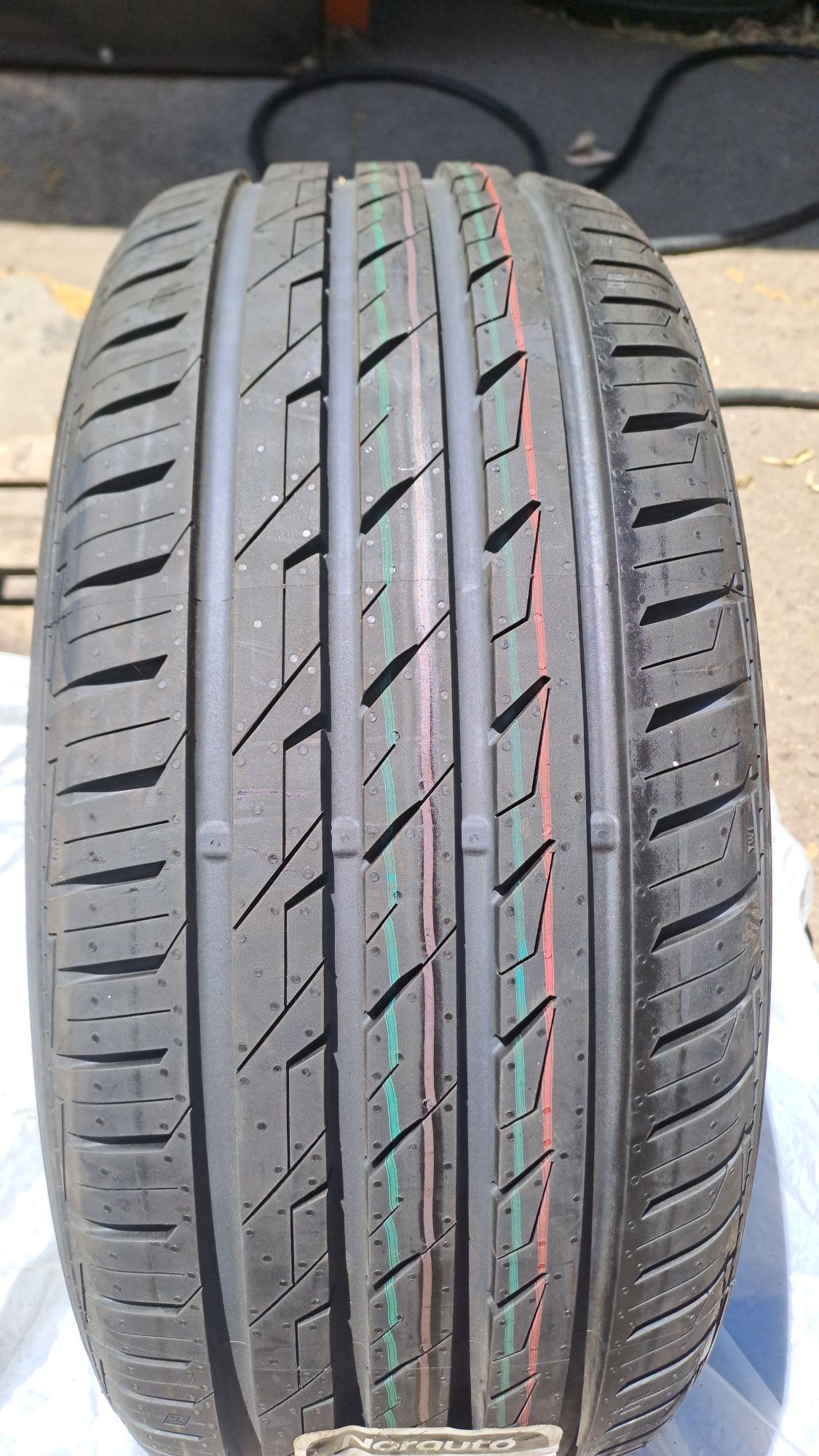 1бр. Нова 225/45/18 Лятна гума Norauto