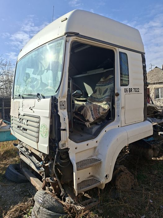 Кабина Ман тга в б.у состоянии