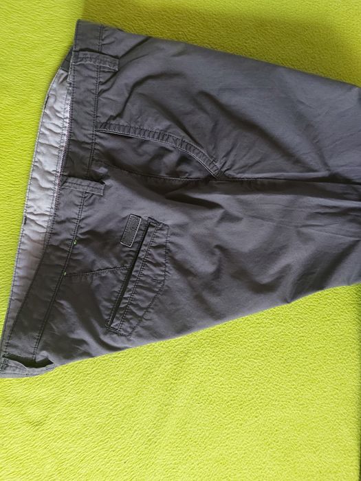 Hugo Boss'Slim-Fit-S-M-Оригинален