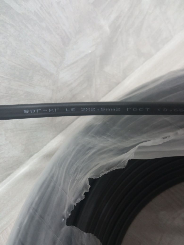 Продам кабел ГОСТ ВВГ-ПНГ 3x2.5 мм