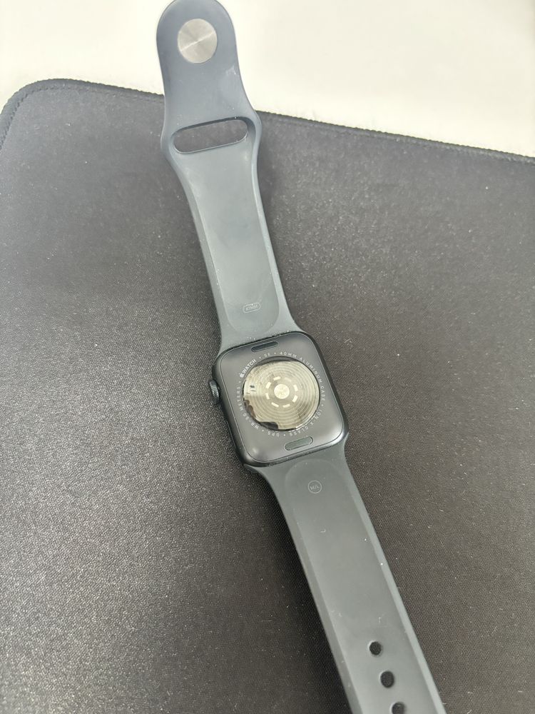 Apple Watch SE Gen 2, на 41мм