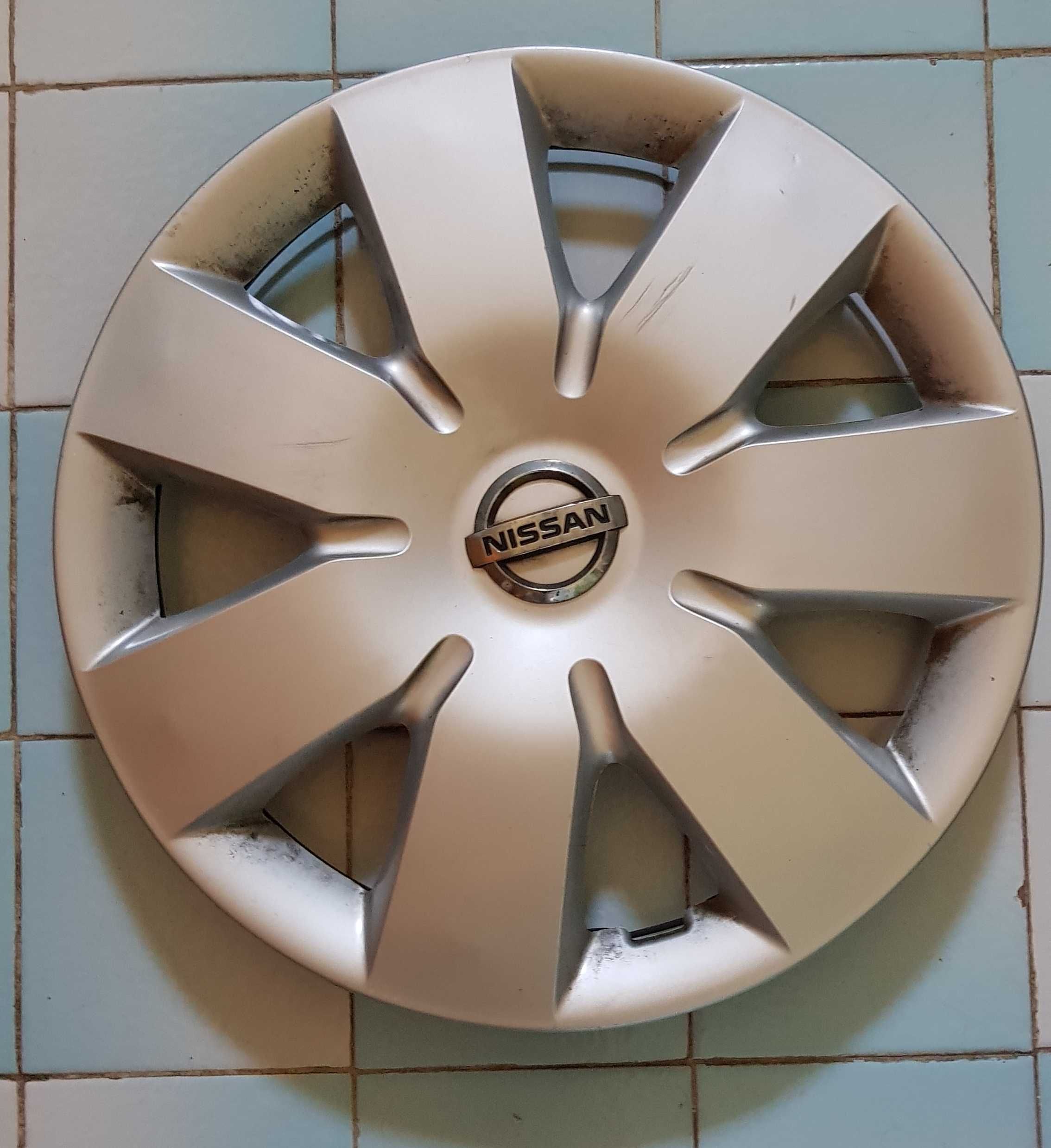 Vând 3 capace roți 15 inch Nissan Note ORIGINALE