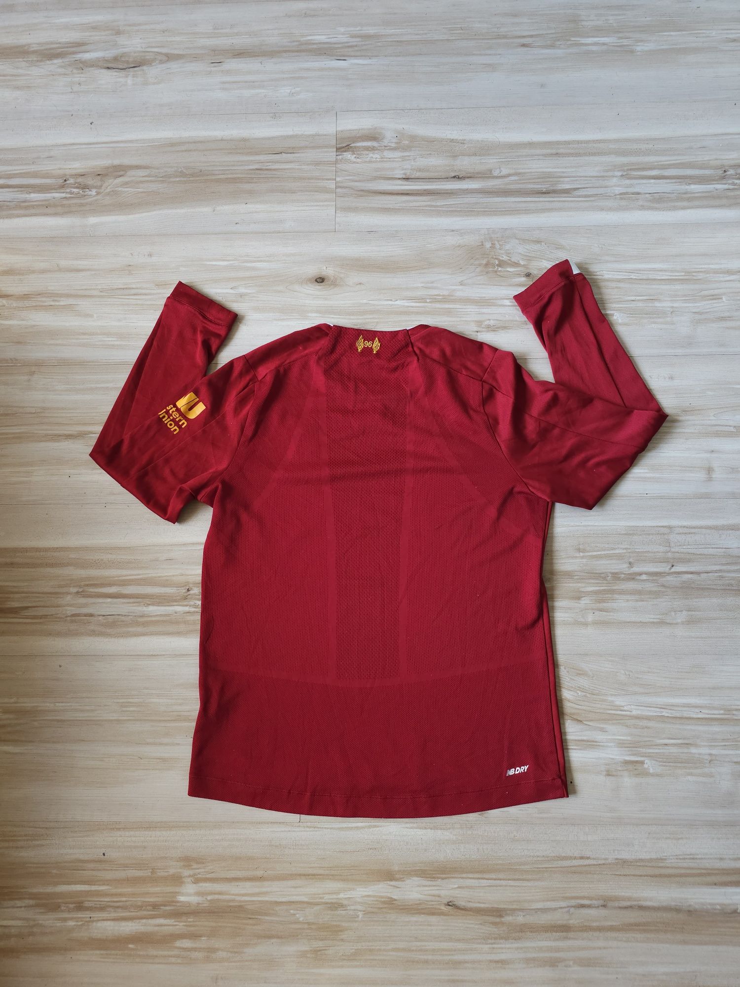 Оригинална тениска с дълъг ръкав New Balance Dry x F.C. Liverpool