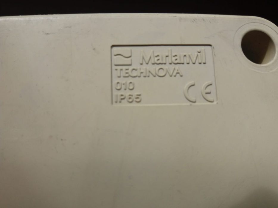 Cutii / masti conexiuni electrice rigips zidarie