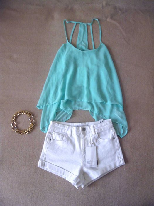 Blugi scurti albi zara