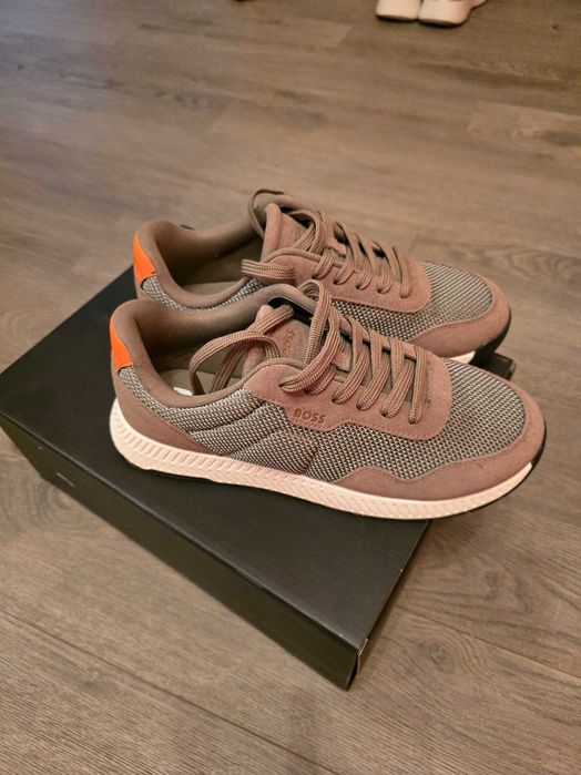 Boss чисто нови с кутия