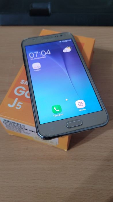 Продам Samsung J5 2016