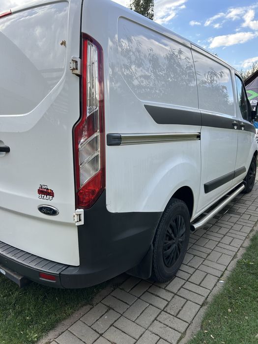 Ford transit custon