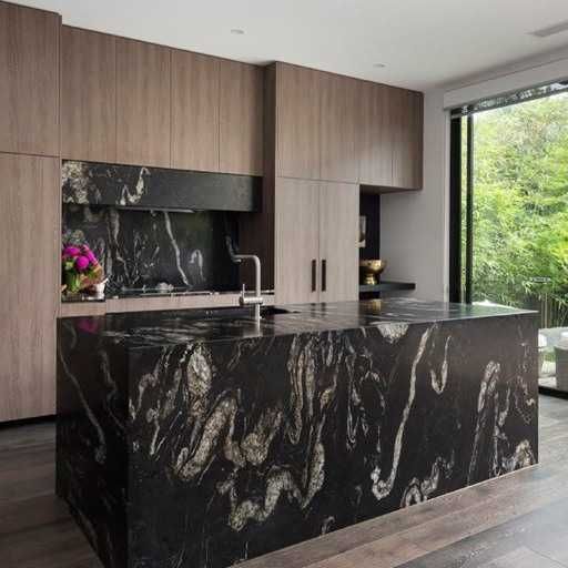 Blaturi/trepte/glafuri din granit Cosmic Black