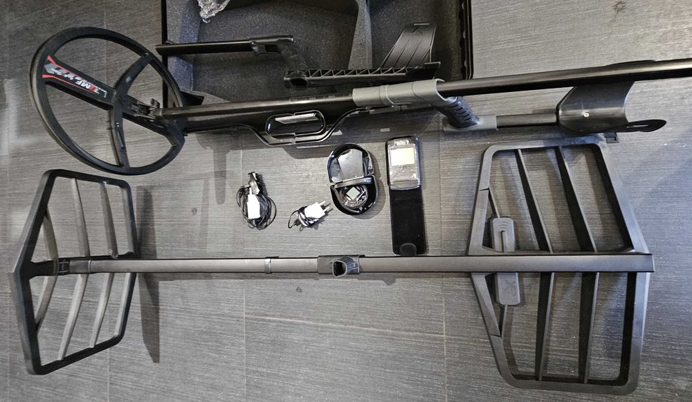 Кантар XP Xtrem Hunter и металотърсач Deus 2