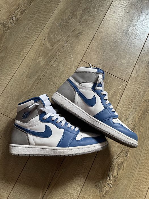 Nike Jordan 1 Purtati