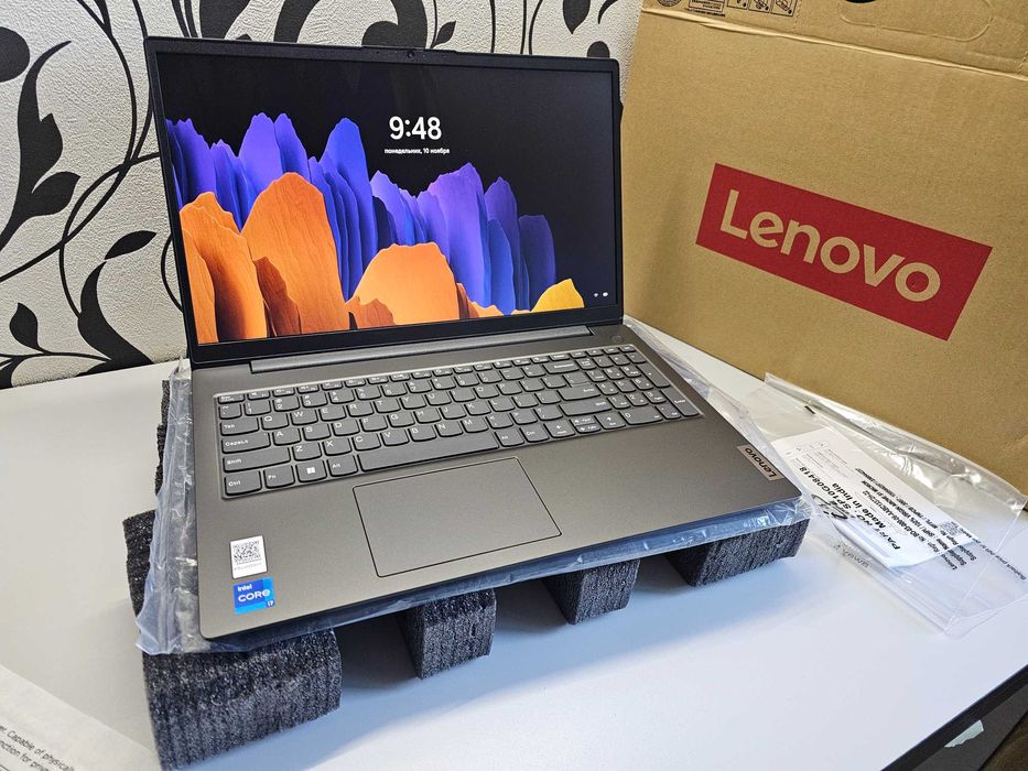 ПРОДАМ Lenovo V15 G4IRU Ноутбук Core™i7-13620H/16GB/512SSD/15.6"FullHD