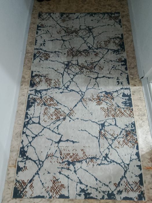 Ковер, короткий ворс