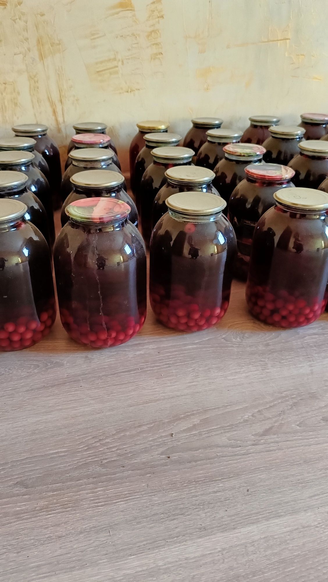 Продаю домашнее компоты
