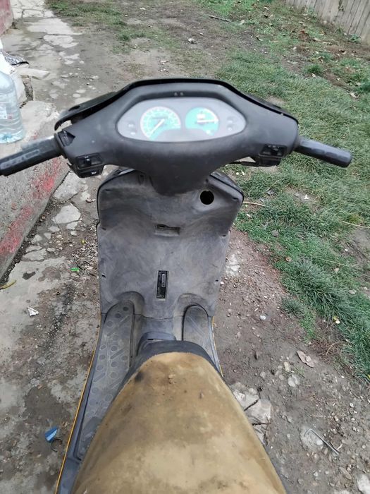 Se vinde Aprilia Rally 2T 80 CC