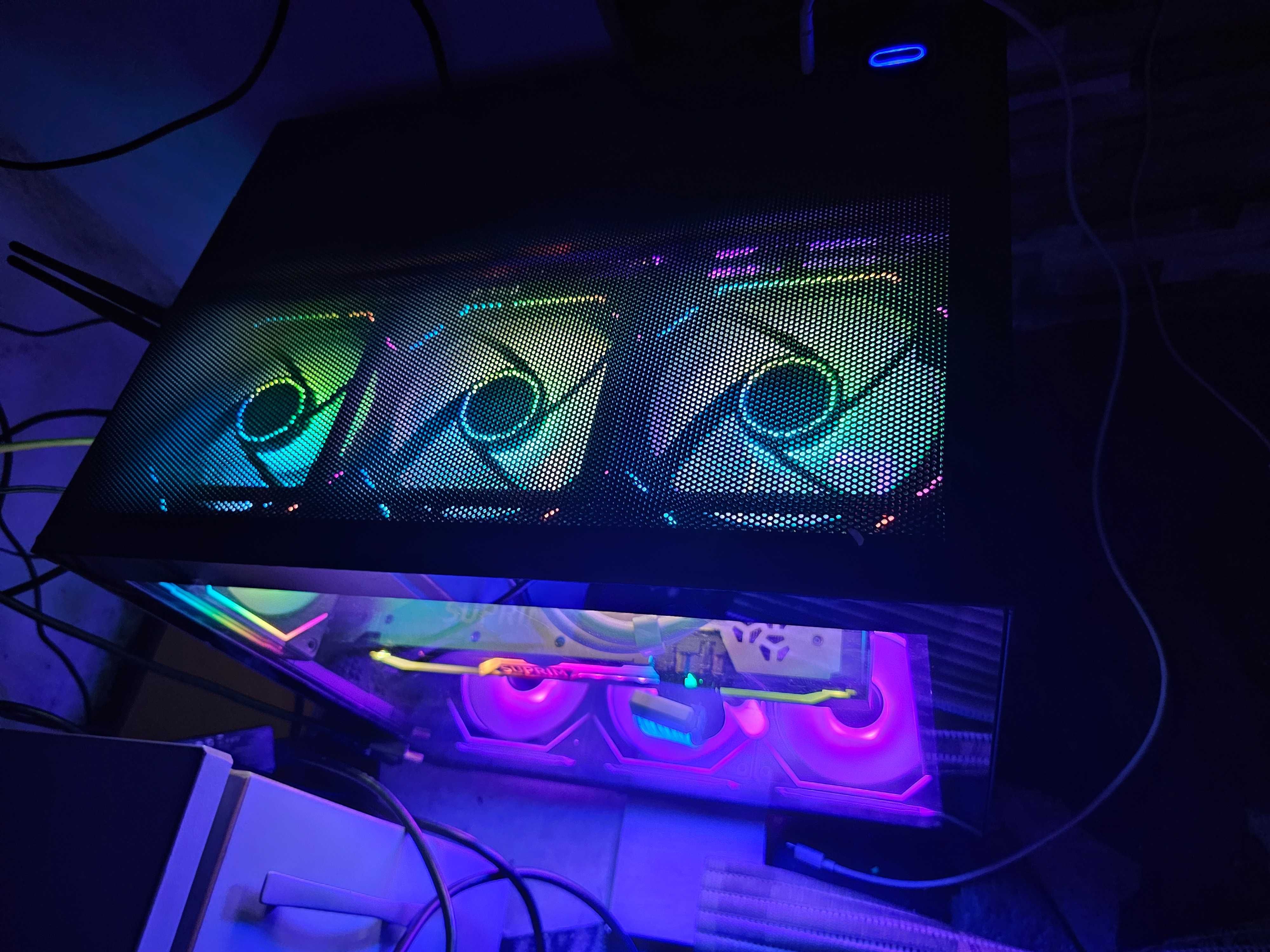 Ryzen 7600x,lian li, rtx 3070 ti, 32 gb ram, nvme 1 tb.