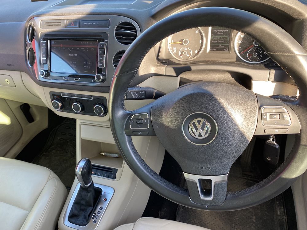 Fuzetă dreapta față Volkswagen Tiguan 2.0 TDI 2012