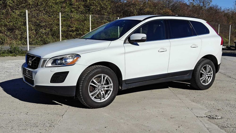 Volvo XC60, 2.0d, cu 5 pistoane, euro5, manual, 163cp