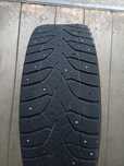 Продам зимнию резину б/у 215/65R16