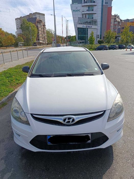 Продавам HYUNDAI I30