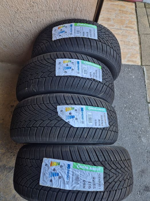 Vând cauciucuri 225/55/16 M+S noi nouțe imp Germania//Grenlander//