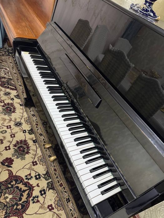 Пианино Беларус черный