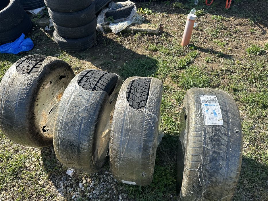 4 anvelope de iarna noi TRACMAX 275 45 R20