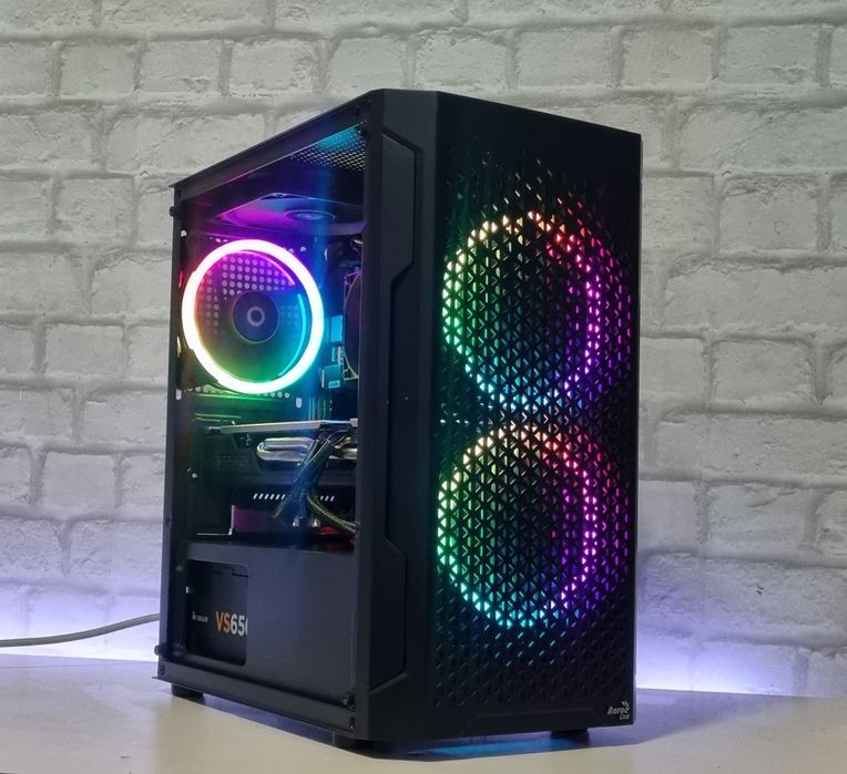 Unitate PC Gaming: Ryzen 5 3600/16GB RAM/RX 580 8GB/256SSD/1TB HDD/rgb