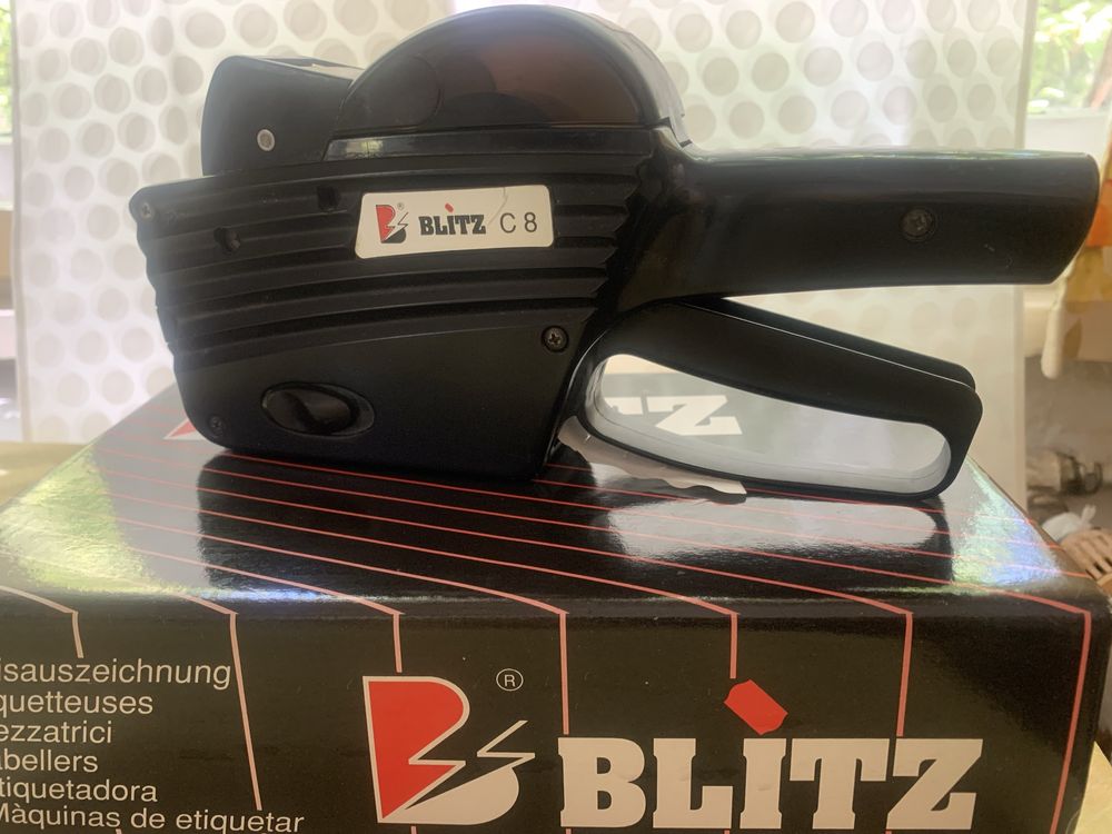 Маркиращи едноредови клещи за етикети Blitz C 8