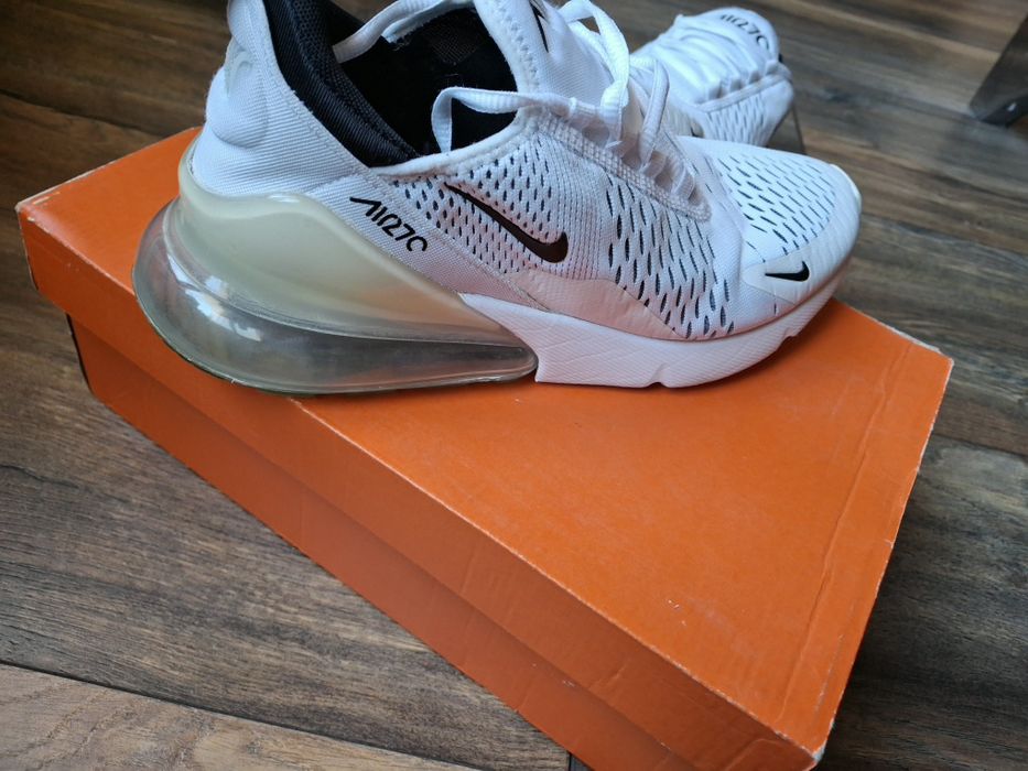 Nike Air Max 270 Оригинални маратонки