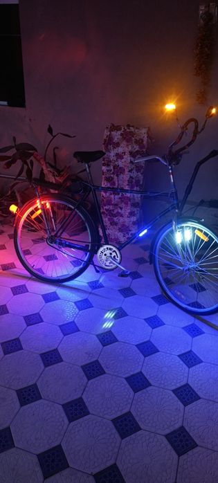 Ural velosiped sotiladi rasiski