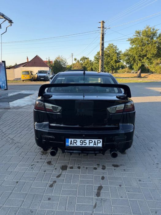 Mitsubishi Lancer