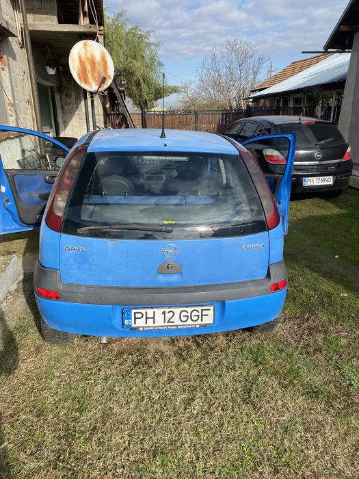 Vand opel corsa pentru dezmembrari