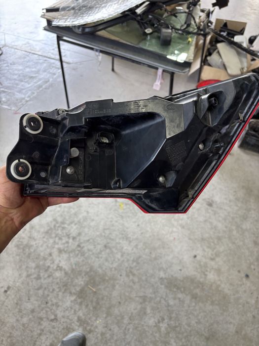 ляв стоп за audi a6 c8