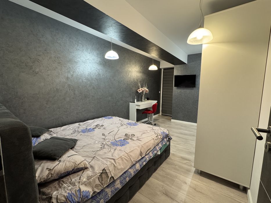 Inchiriez apartament regim hotelier Craiova