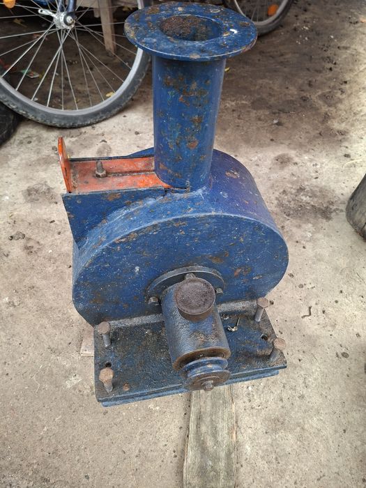 Moara măcinat boabe