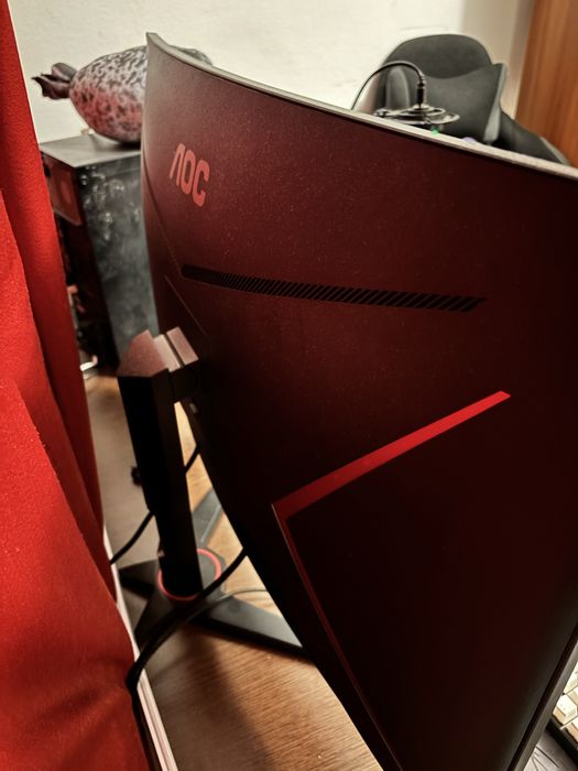 Monitor Gaming AOC 32" 240hz