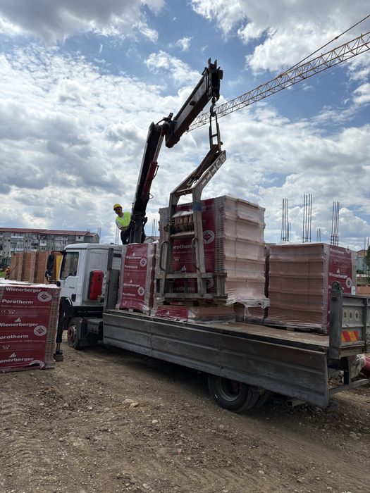 Transport basculabil si macara Sibiu