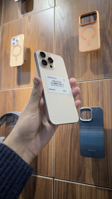 iphone 16 pro max 256gb 97% LLA Naxt va Nasiya savdo