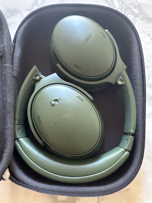 Casti Bose over ear QuietComfort Headphones