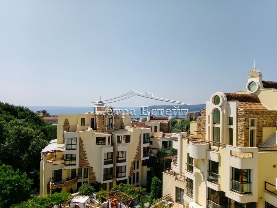 Мезонет в Варна-Бриз площ 350 цена 780000