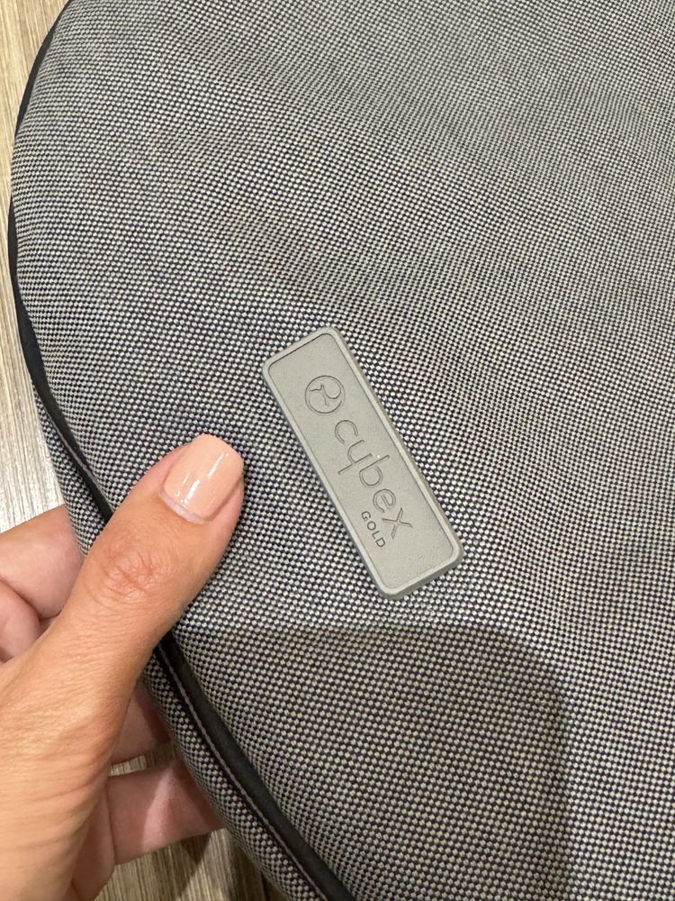 Зимен чувал чувалче Soho grey сиво Cybex